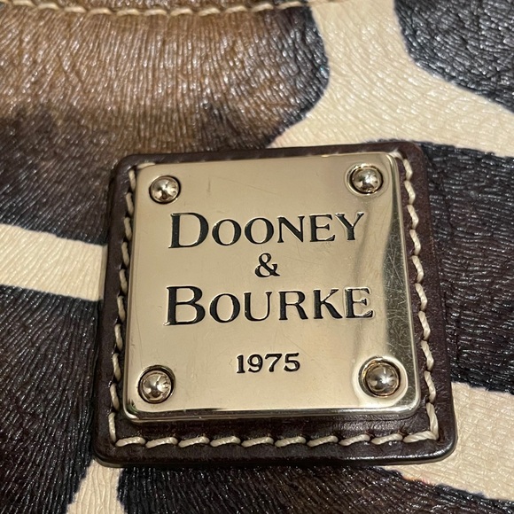 Giraffe Purse - Picture 2 of 3